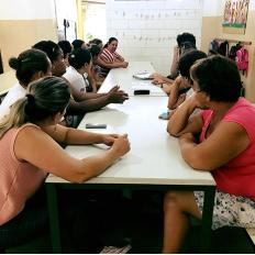 Familiares de escola rural realizam sonho de voltar a estudar