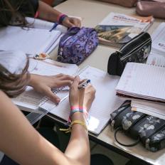 Mais tempo na escola: novas formas de ensinar e aprender